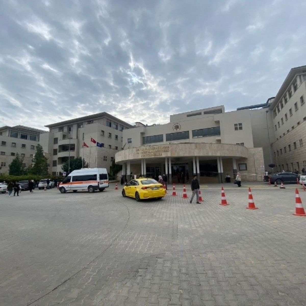 Mersin Üniversitesi Tıp Fakültesi Eğitim ve Araştırma Hastanesi