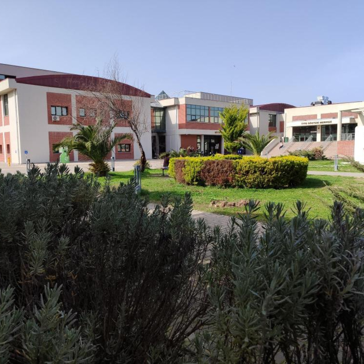 İZMİR YÜKSEK TEKNOLOJİ ENSTİTÜSÜ
